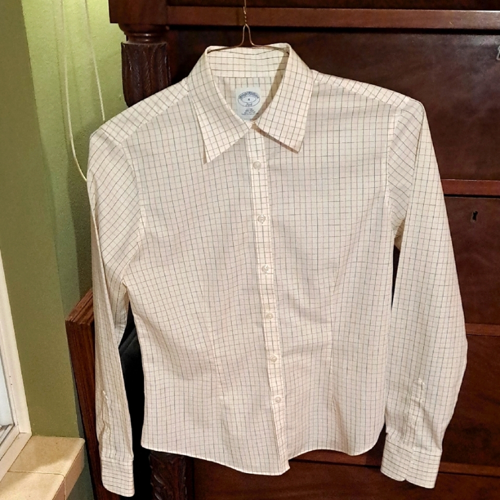 Exc Cond Brooks Brothers 346 Size 4 No-Iron Buttondown
